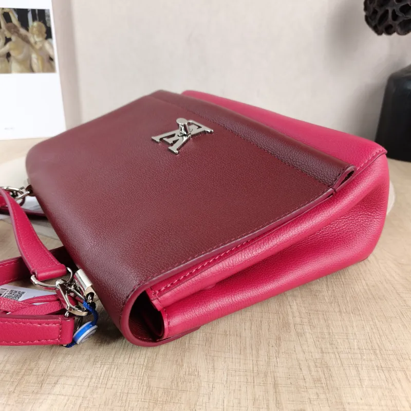 Louis Vuitton Crossbody Bag LOCKME II Shoulder Bag Colorblock Calfskin Medium 29 × 10 × 20 cm — detail view 12 of 14