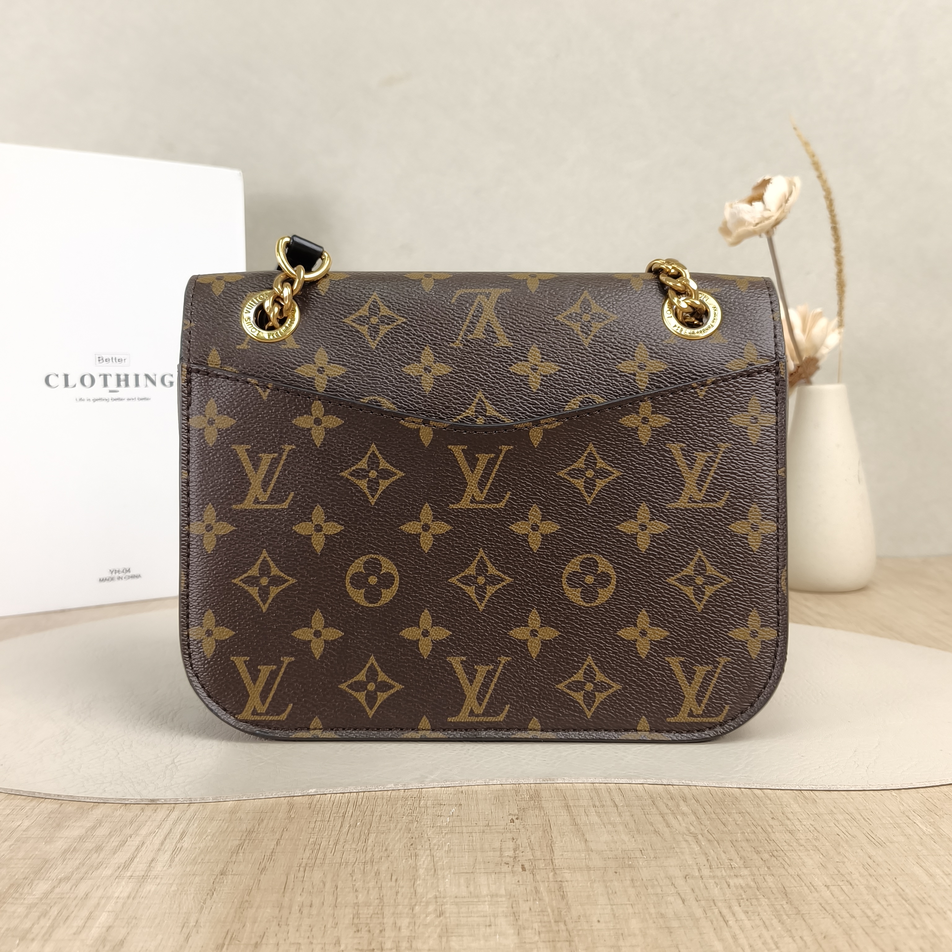 Louis Vuitton Crossbody Bag Passy Messenger Bag Monogram PVC Small23 × 9 × 17 cm — cover view 3 of 5