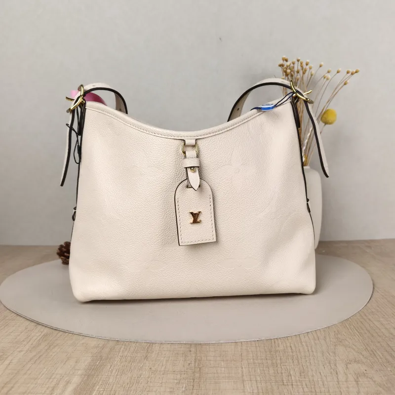 Louis Vuitton Crossbody Bag Carryall White Calfskin Small 29.5 × 12 × 24 cm