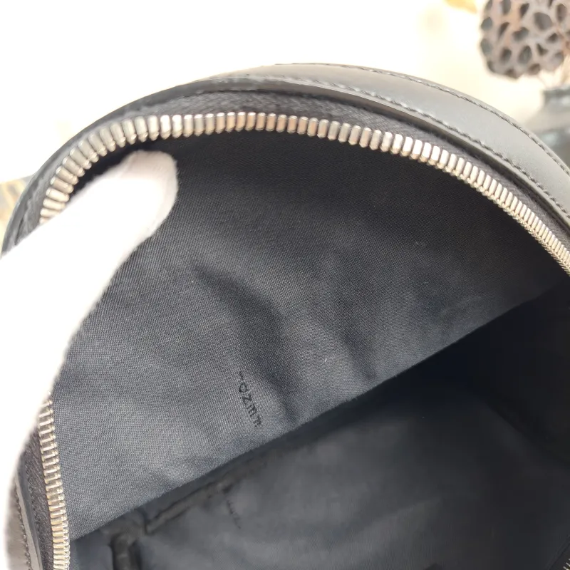 FENDI Backpack Pearl Backpack Black Calfskin One Size21 × 10 × 25 cm — detail view 10 of 12