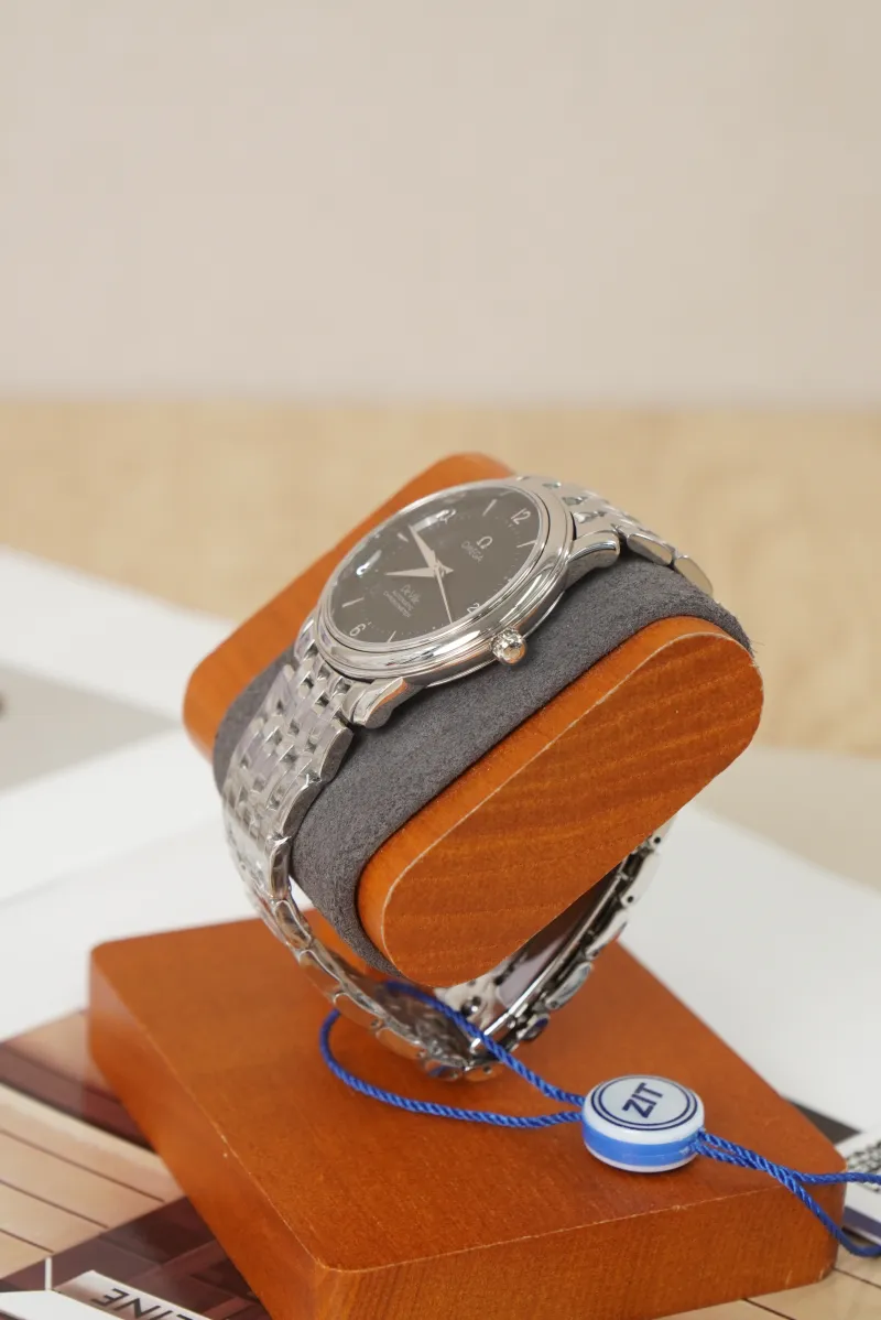 OMEGA Watch 35㎜ — cover view 5 of 7