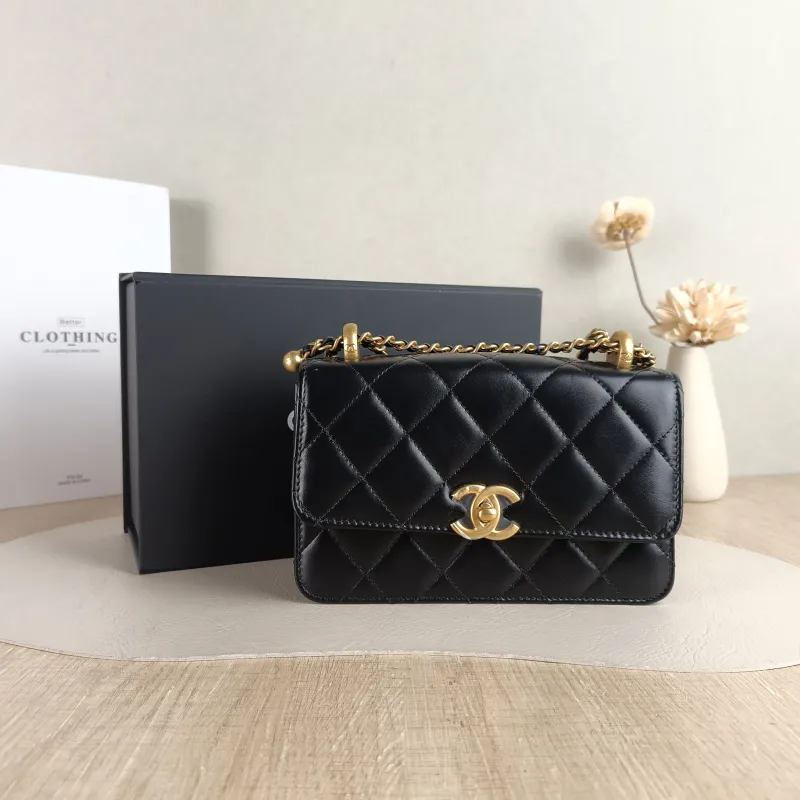 Chanel Crossbody Bag Black Calfskin Small 19 × 8 × 12 cm — cover view 4 of 6