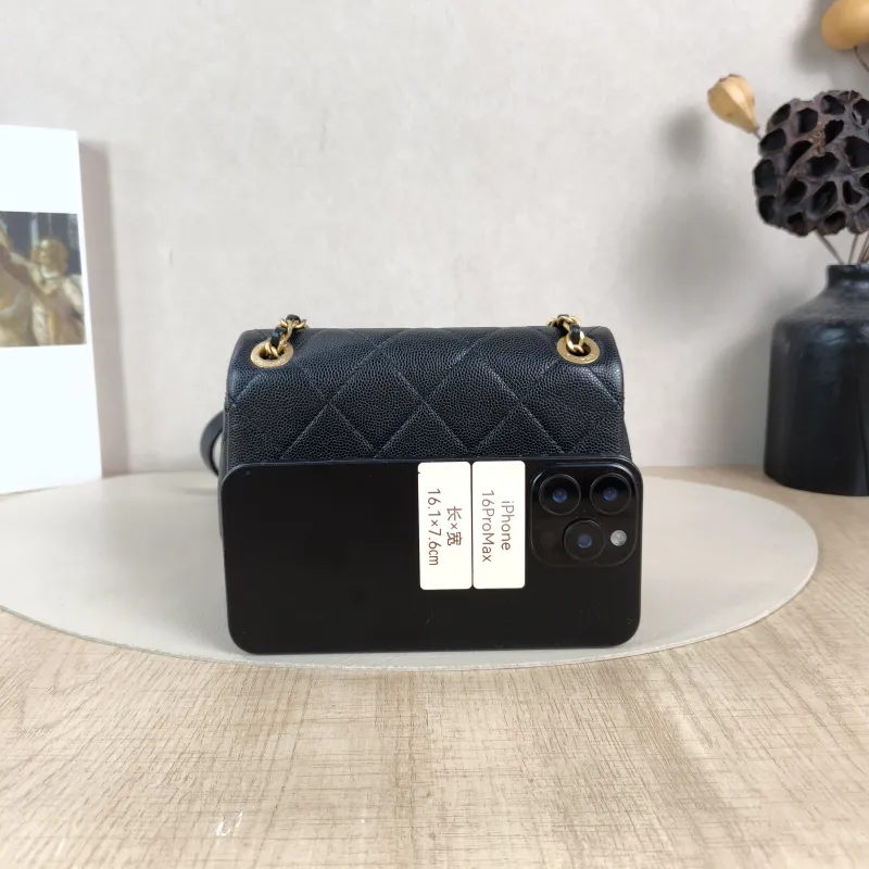 Chanel Crossbody Bag Black Calfskinmini17 × 4 × 12 cm — cover view 6 of 6
