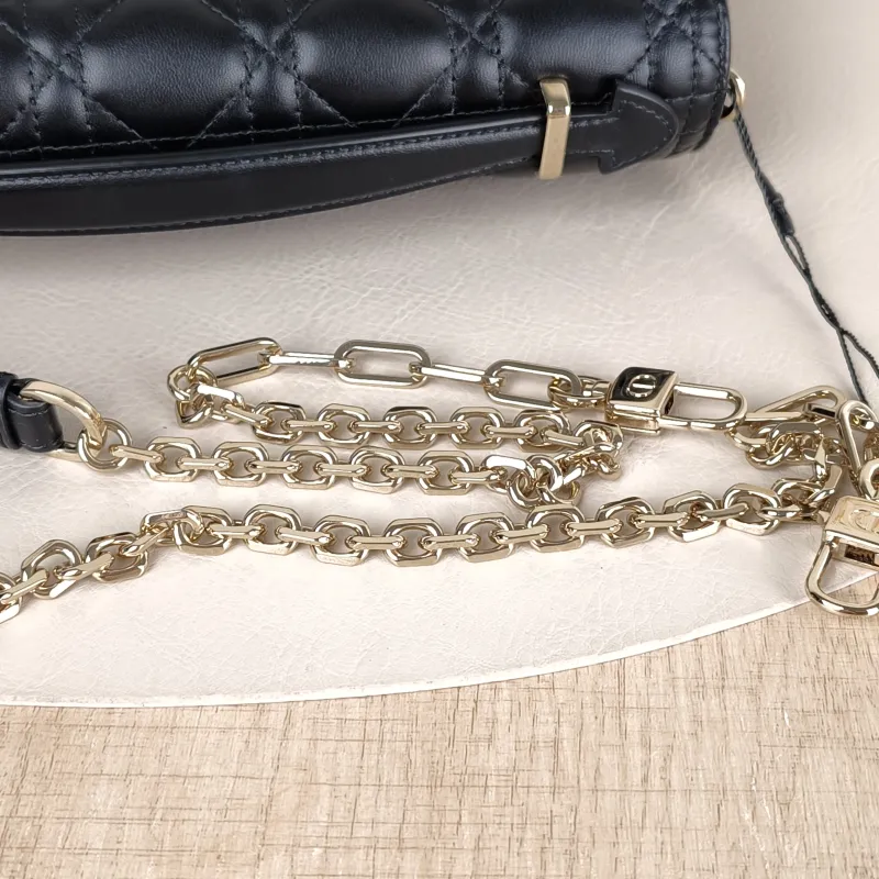 DIOR Crossbody Bag My Chain Bag Black Lambskin24 × 6.5 × 15 cm — detail view 6 of 13