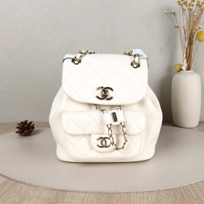 Chanel Backpack Duma White Small18 × 12 × 18.5 cm