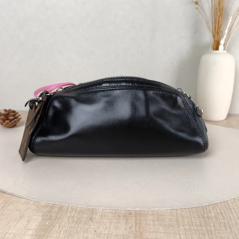 Louis Vuitton Shoulder Bag Pochette Vibe Black SL ambskin One Size 25 × 7.5 × 10 cm — cover view 5 of 5