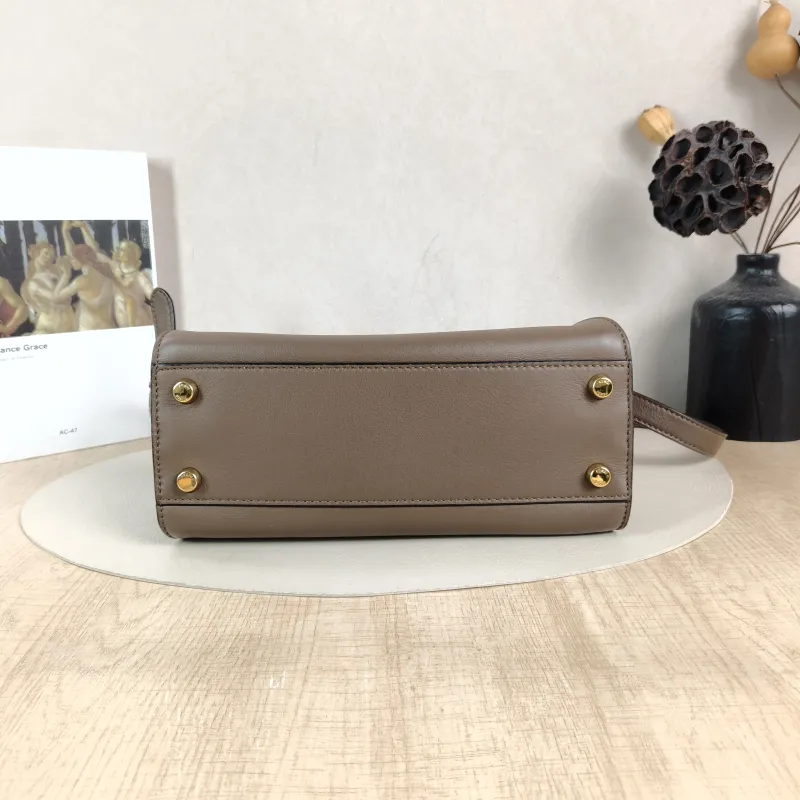 FENDI Crossbody Bag Peekaboo Essentially Small Brown Calfskin Small27 × 11 × 21 cm — cover view 5 of 5
