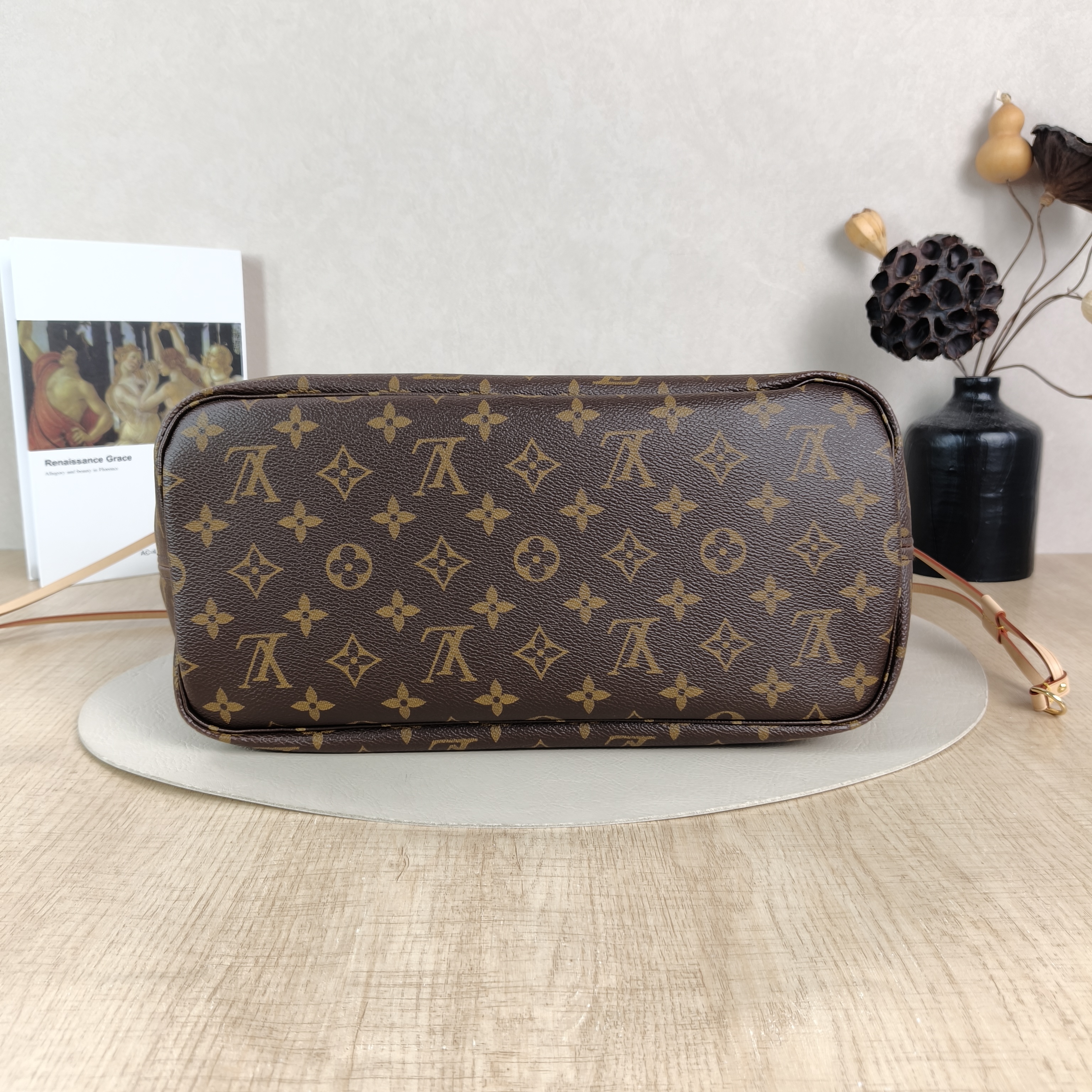 Louis Vuitton Shoulder Bag Neverfull Monogram PVC Medium31 × 14 × 28 cm — cover view 3 of 6