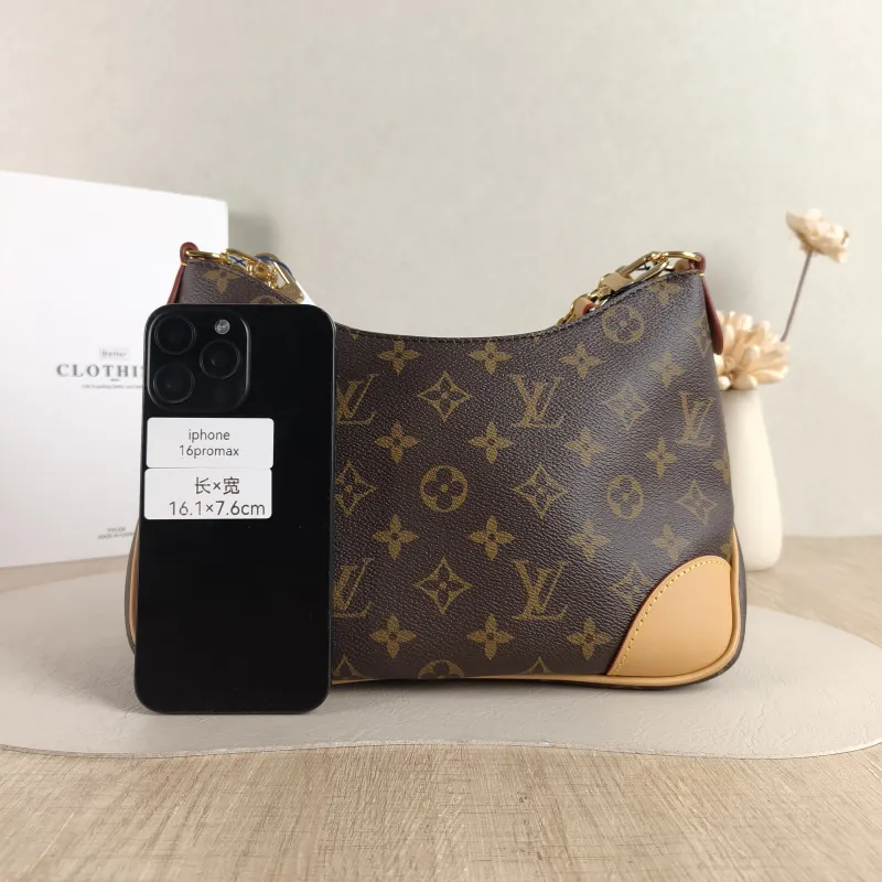 Louis Vuitton Crossbody Bag Boulogne PVC Small 26 × 9.5 × 16 cm — cover view 5 of 5