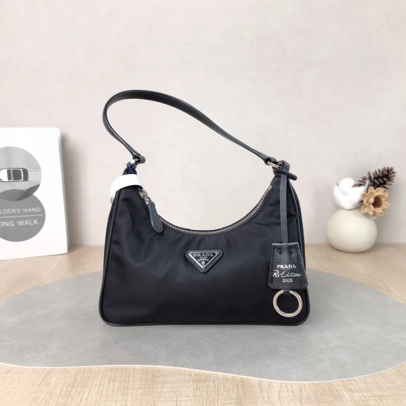 PRADA Shoulder Bag Re-Edition 2005 Hobo Black Nylon Mini 22 × 6.5 × 18 cm