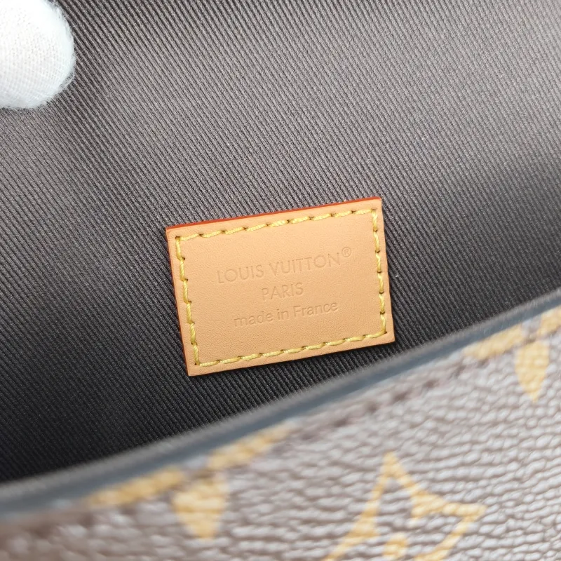 Louis Vuitton Crossbody Bag Diane Baguette Bag Monogram PVC nano 19 × 6 × 10.5 cm — detail view 12 of 12