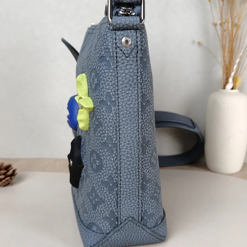 Louis Vuitton Shoulder Bag Hobo Cruiser Grey Calfskin Small 17 × 8.5 × 24 cm — detail view 1 of 9