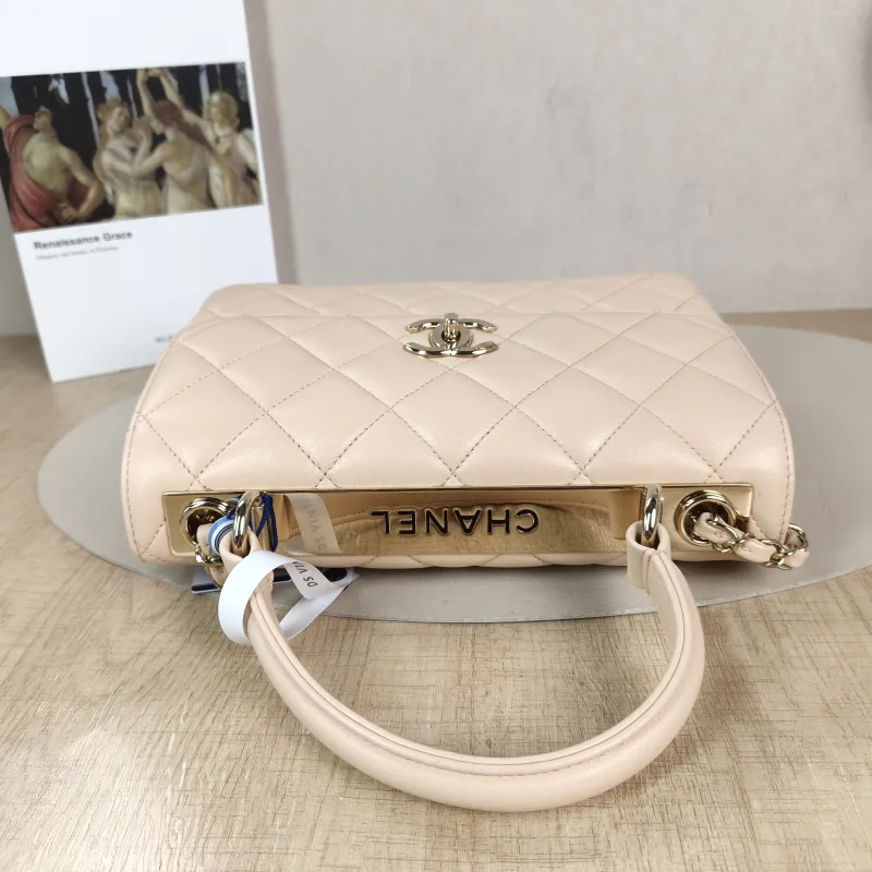 Chanel Crossbody Bag Trendy CC Beige Lambskin Small 25 × 12 × 17 cm 31 — detail view 14 of 14