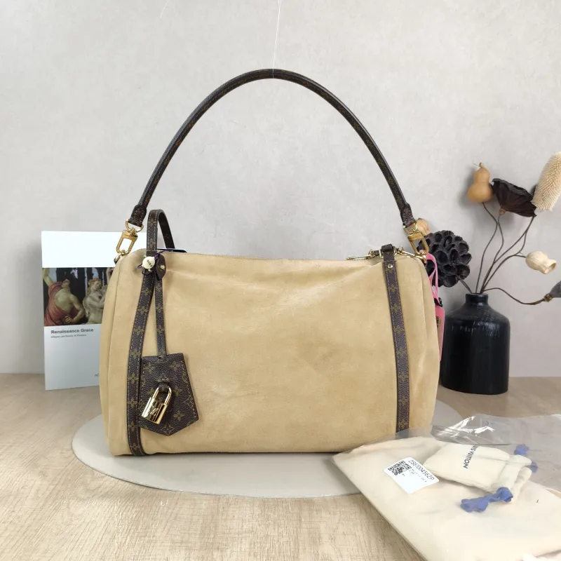 Louis Vuitton Shoulder Bag EXPRESS Shoulder Bag Suede Medium 36 × 18.5 × 24 cm — cover view 5 of 6