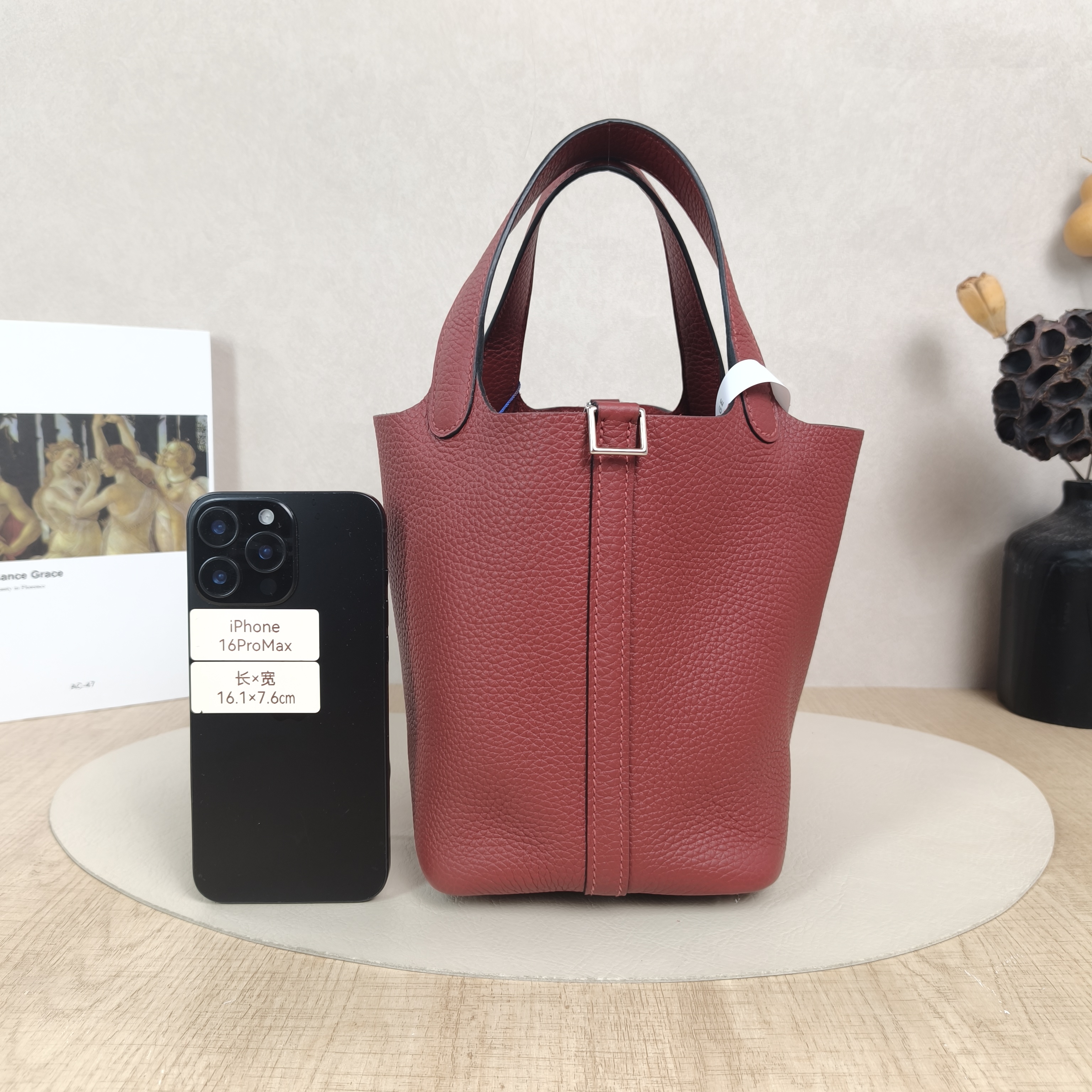 Hermès Top Handle Bag Picotin Lock 18 18Burgundy Taurillon Clemence TC Calfskin Small18 × 13 × 18 cm — cover view 4 of 6