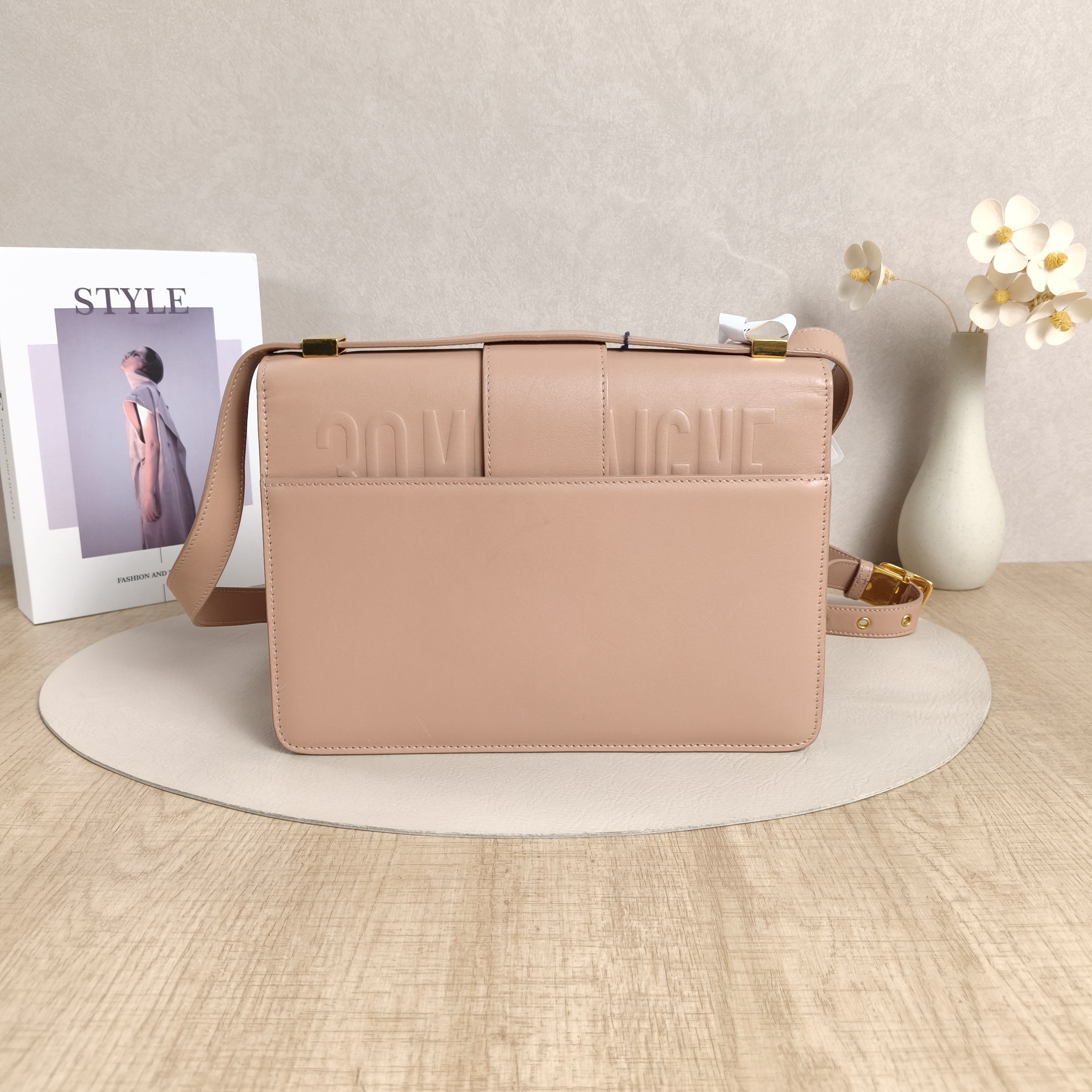 DIOR Crossbody Bag30Montaigne 30Pink Calfskin Medium24 × 8 × 17 cm — cover view 4 of 12