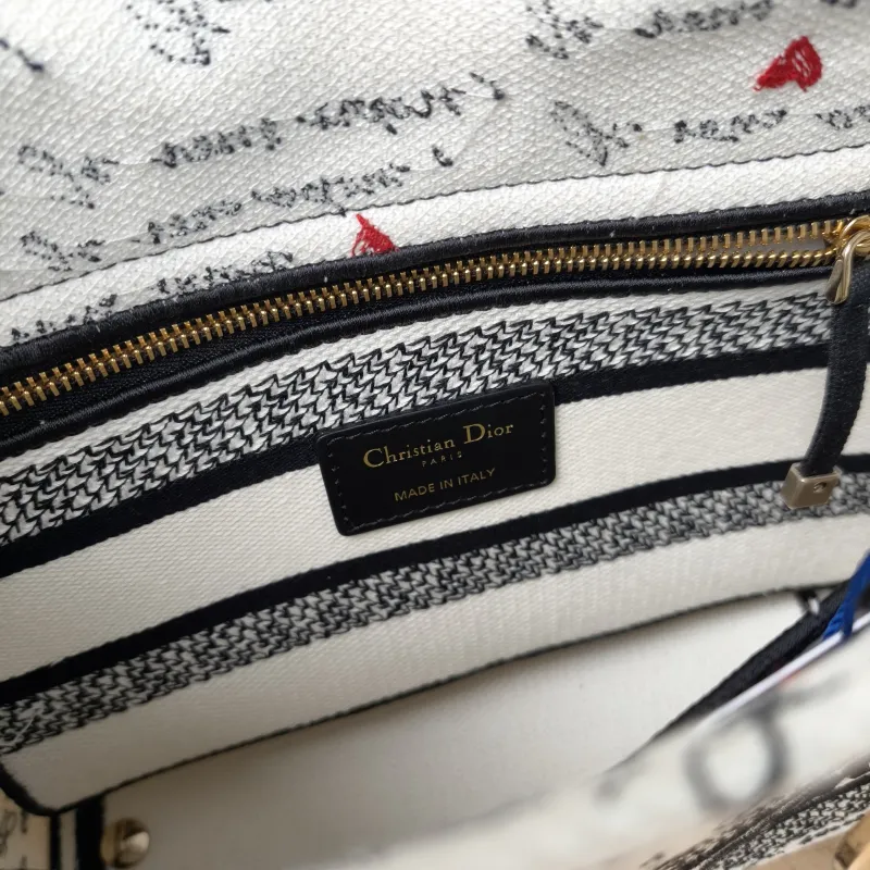 DIOR Top Handle Bag Lady Lady Dior Bag Colorblock Canvas Medium24 × 12 × 21 cm — detail view 9 of 14