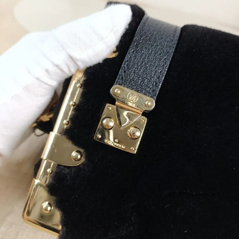 Louis Vuitton Crossbody Bag Side Trunk Box Black Small 19 × 7 × 12.5 cm — detail view 10 of 10