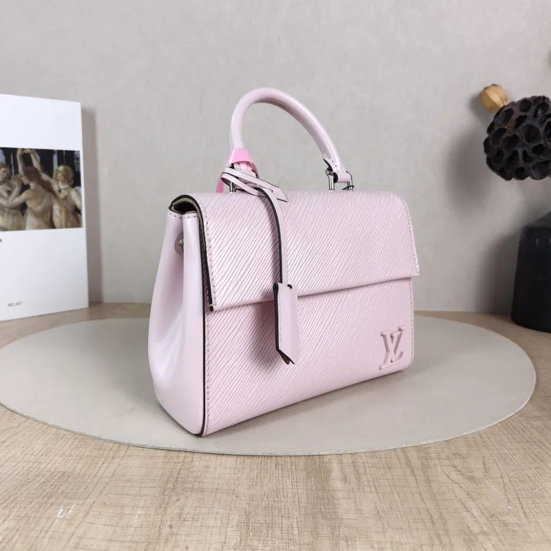 Louis Vuitton Crossbody Bag CLUNY Pink Epi Embossed Calfskin Mini 20 × 7.5 × 16 cm — cover view 5 of 6