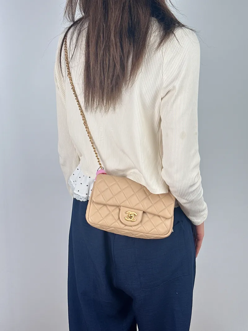 Chanel Crossbody Bag mini Taupe Lambskin One Size 20 × 6 × 12 cm — on-model view 1 of 2