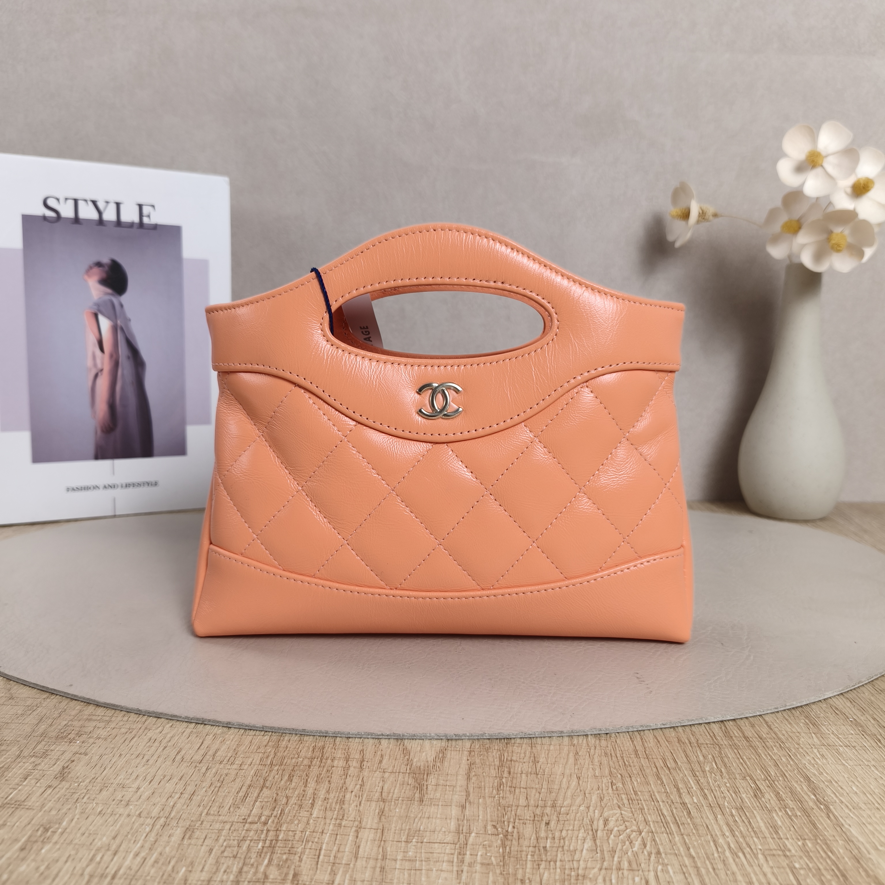 Chanel Crossbody Bag31Bag Waxed Leathernano20.5 × 3.5 × 17 cm