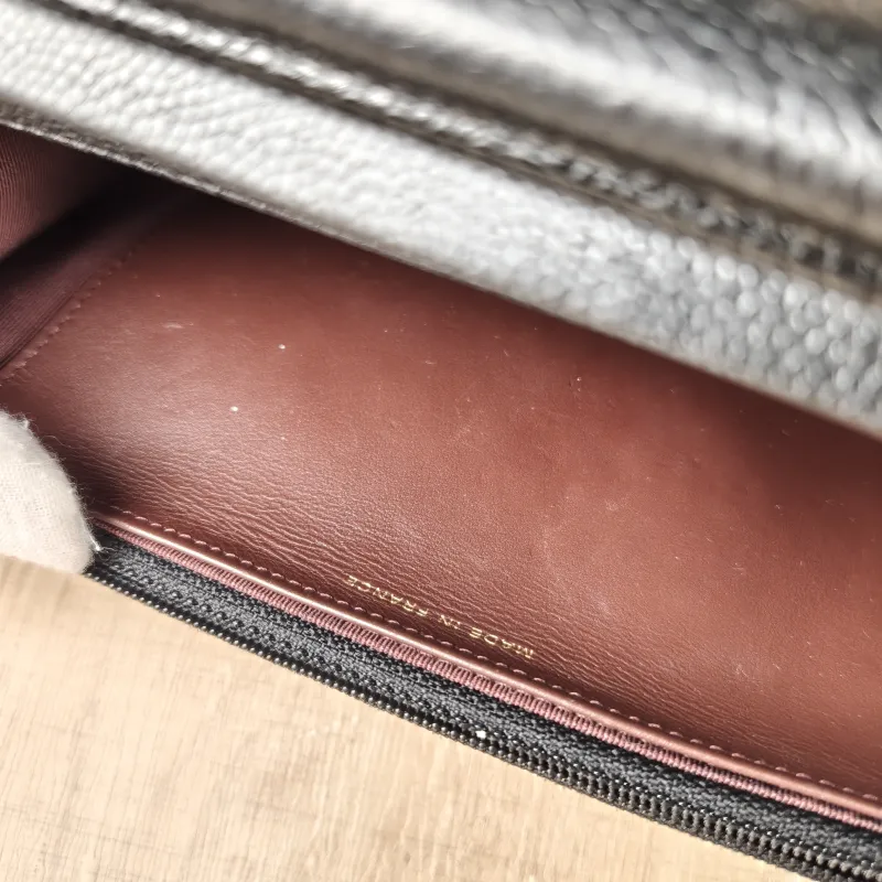 Chanel Crossbody Bag Classic Flap WOC CF WOCWOC Bag Black Grained Calfskin Mini 19.2 × 3.5 × 12.3 cm 25 — detail view 3 of 14