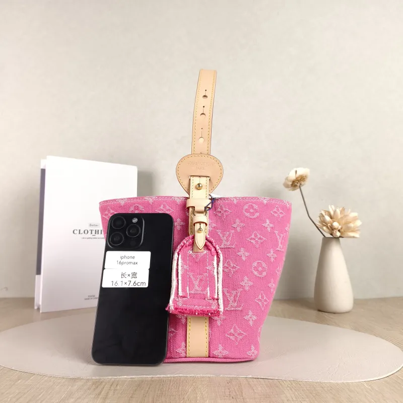 Louis Vuitton Top Handle Bag ALL IN BB BB 16 × 12 × 18 cm — cover view 3 of 6