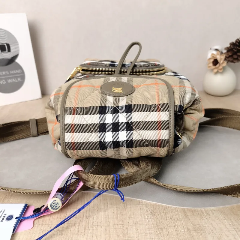 BURBERRY Backpack Backpack Colorblock Canvas One Size 18 × 12 × 22 cm — detail view 12 of 13
