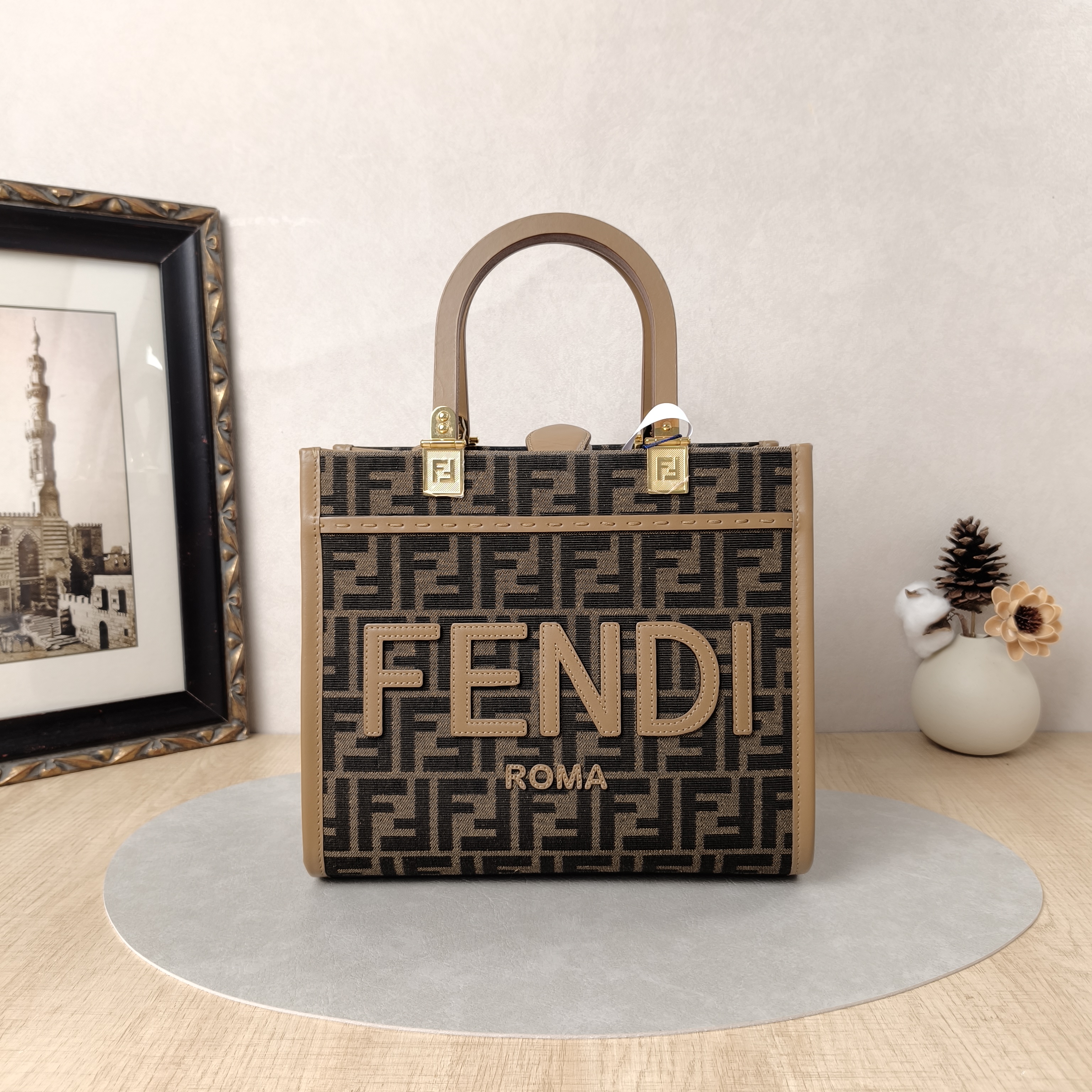 FENDI Crossbody Bag Sunshine Shopping Tote Brown Canvas Small25.5 × 12 × 22.5 cm