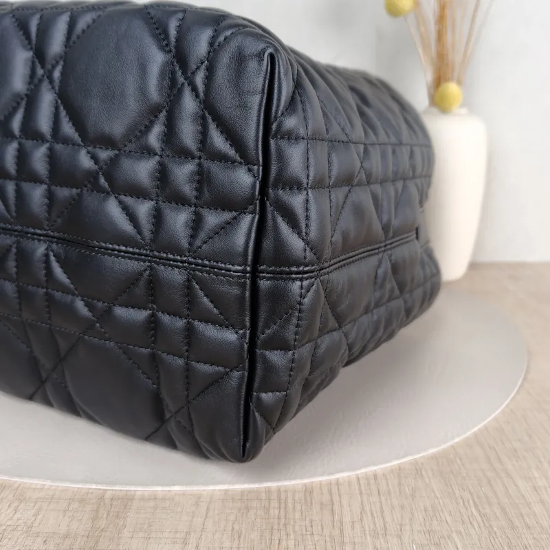 DIOR Top Handle Bag TOUJOURS Black Calfskin Medium 28.5 × 17 × 21.5 cm — detail view 8 of 13