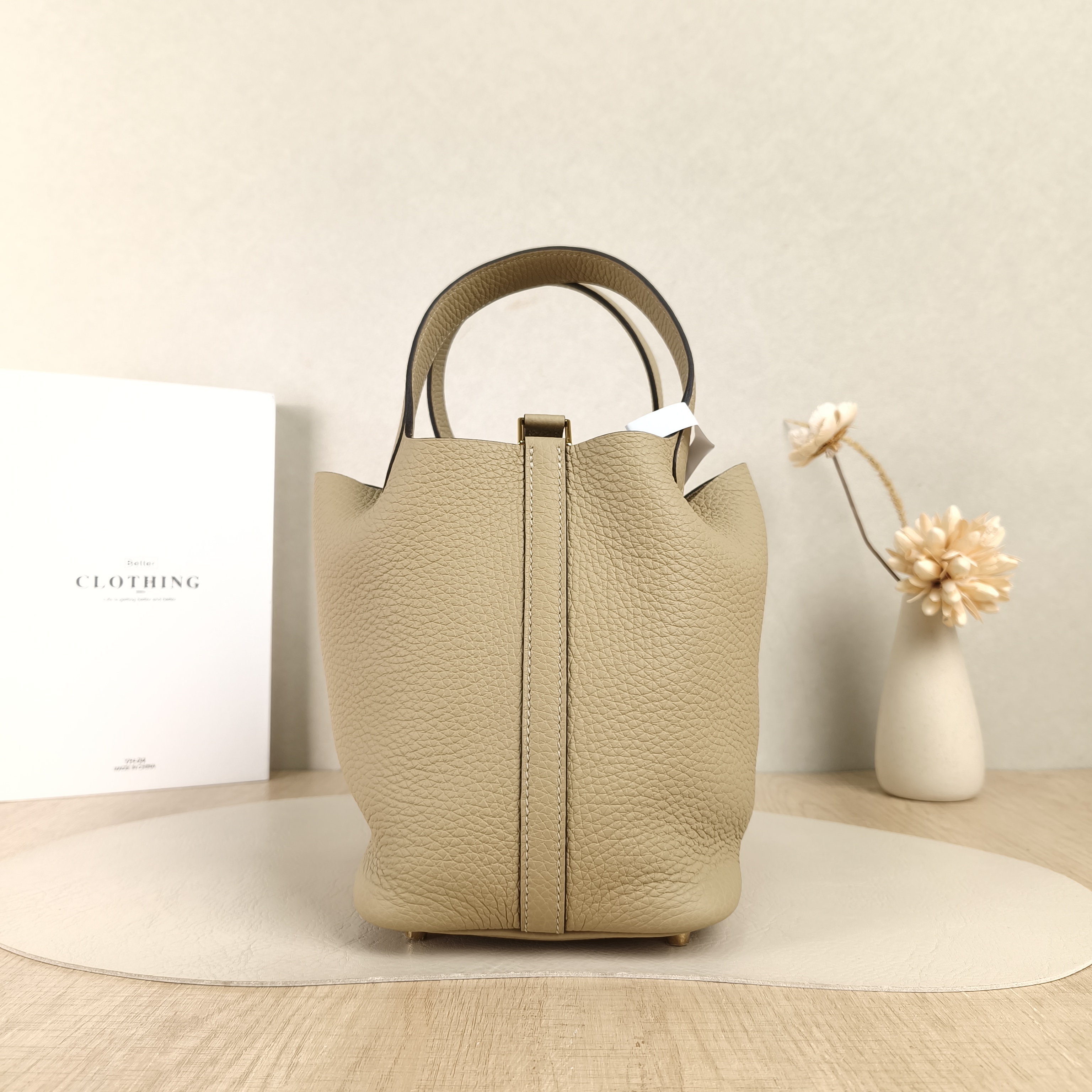 Hermès Top Handle Bag Picotin Lock 18 18S2 TC Calfskin Small18 × 13 × 18 cm — cover view 6 of 6