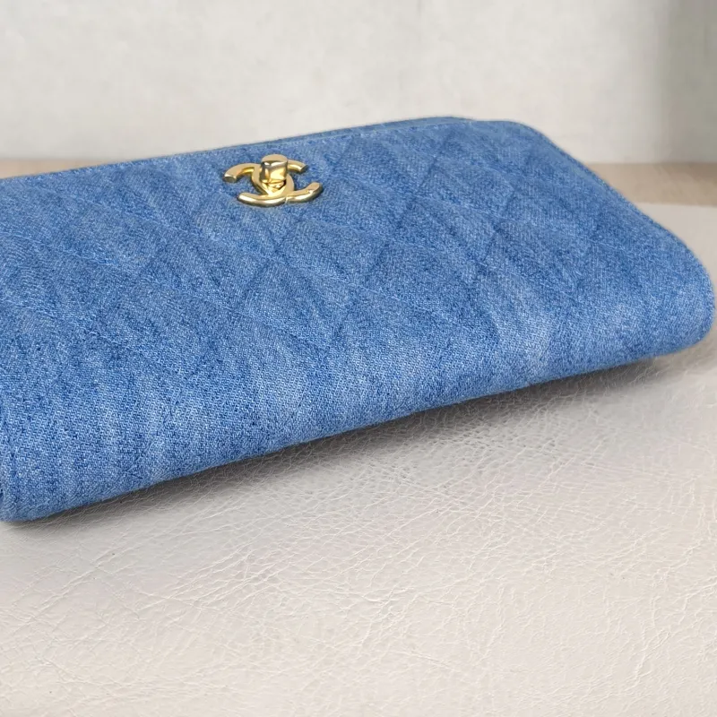 Chanel Crossbody Bag CF WOCWOC Bag Blue Mini 19.2 × 3.5 × 12.3 cm — detail view 3 of 13