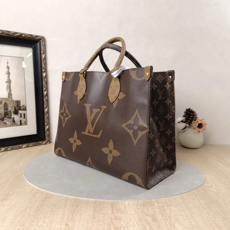Louis Vuitton Shoulder Bag Onthego Medium Monogram PVC Medium35 × 14 × 27 cm — cover view 9 of 9