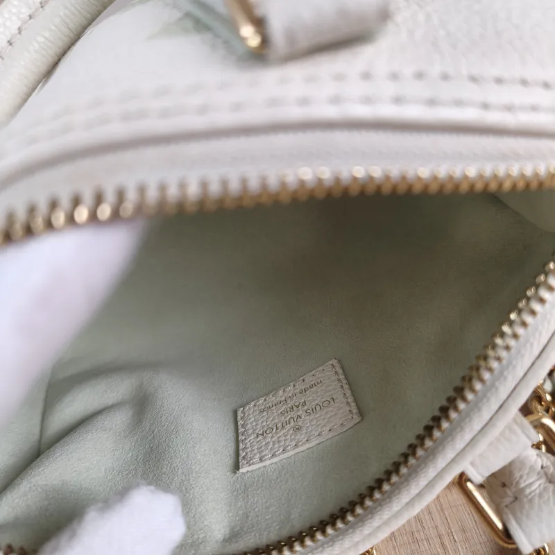 Louis Vuitton Crossbody Bag Speedy Nano White · Green Empreinte Embossed Calfskinnano16 × 7.5 × 10 cm — detail view 2 of 10