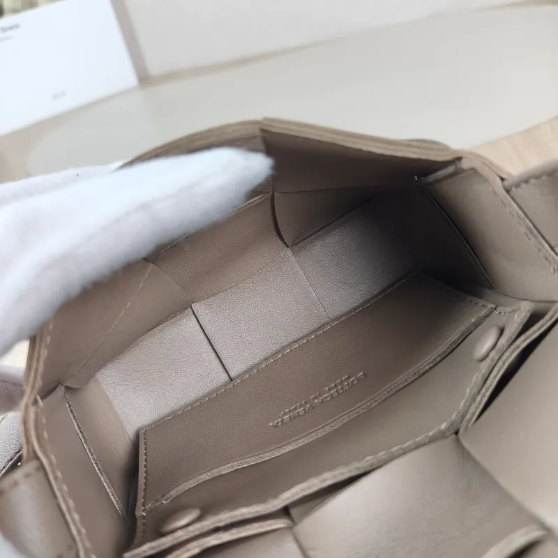 Bottega Veneta Crossbody Bag Cassette Woven Brown Lambskin Mini 12 × 5 × 8.5 cm — detail view 6 of 12