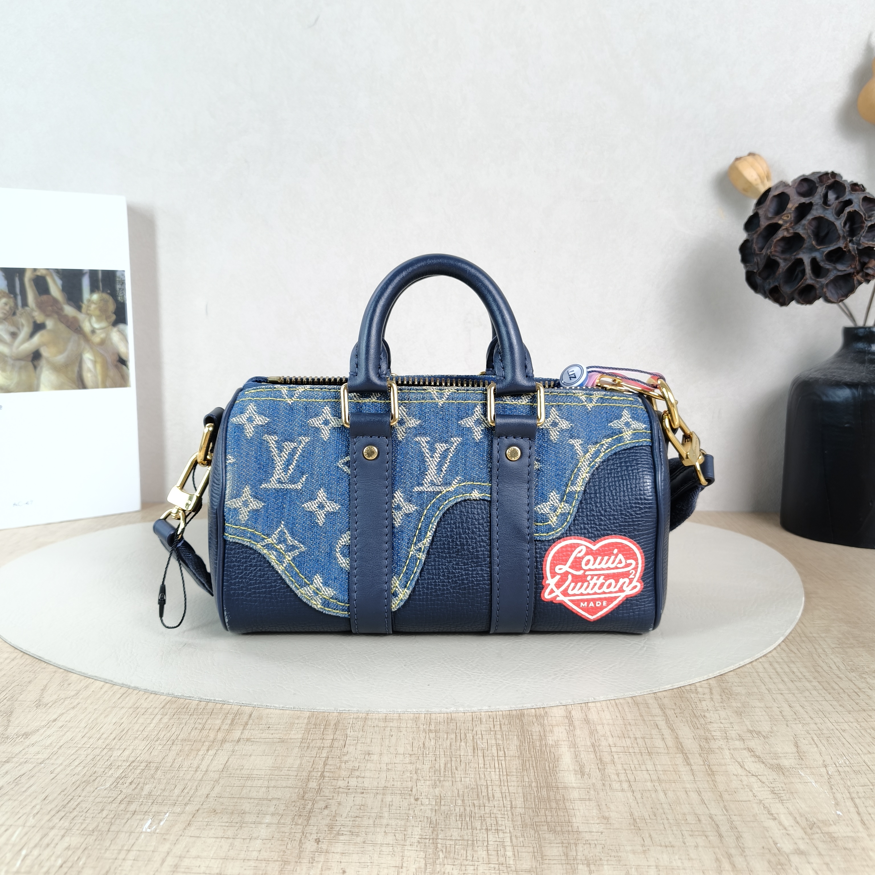 Louis Vuitton Crossbody Bag Keepall XS Nigo · Calfskinmini21 × 9 × 12 cm