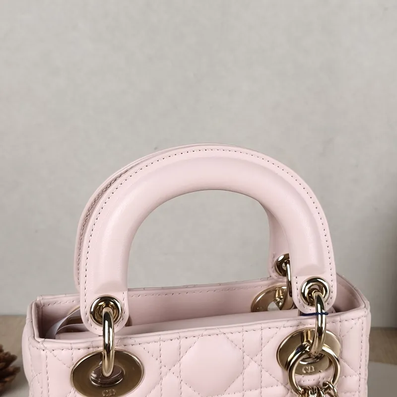 DIOR Crossbody Bag Lady Lady Dior Bag Pink Lambskinmini17 × 7 × 15 cm — detail view 2 of 14