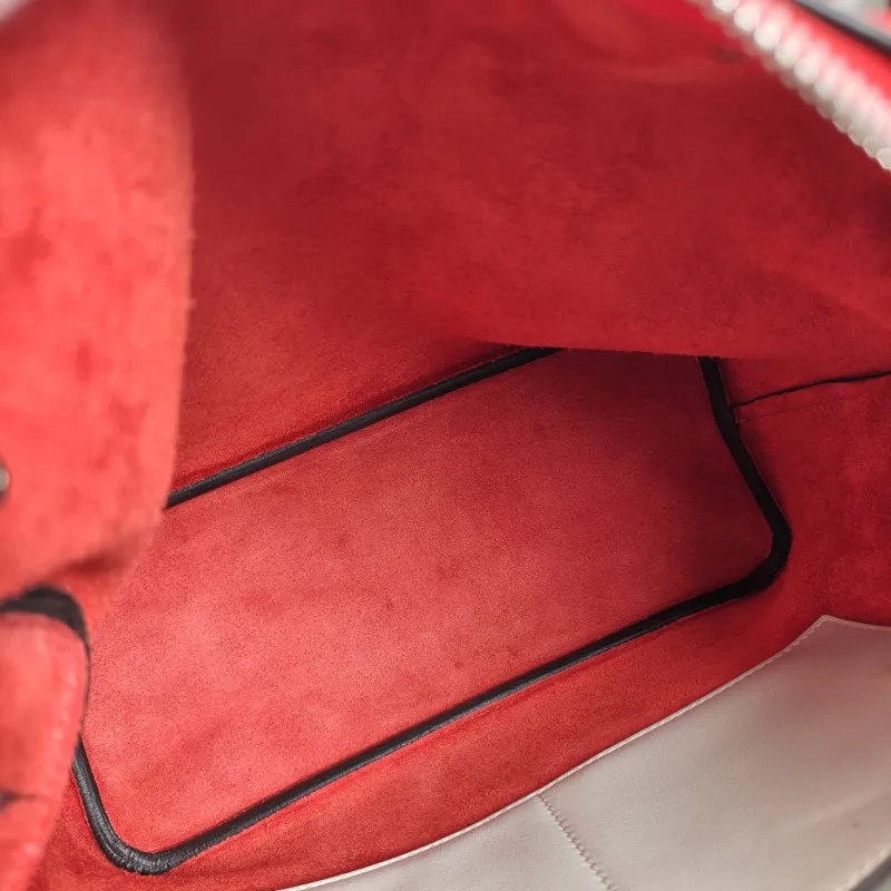 CELINE Crossbody Bag Crossbody Bag Red Calfskin One Size 23.5 × 10 × 23 cm — detail view 9 of 11
