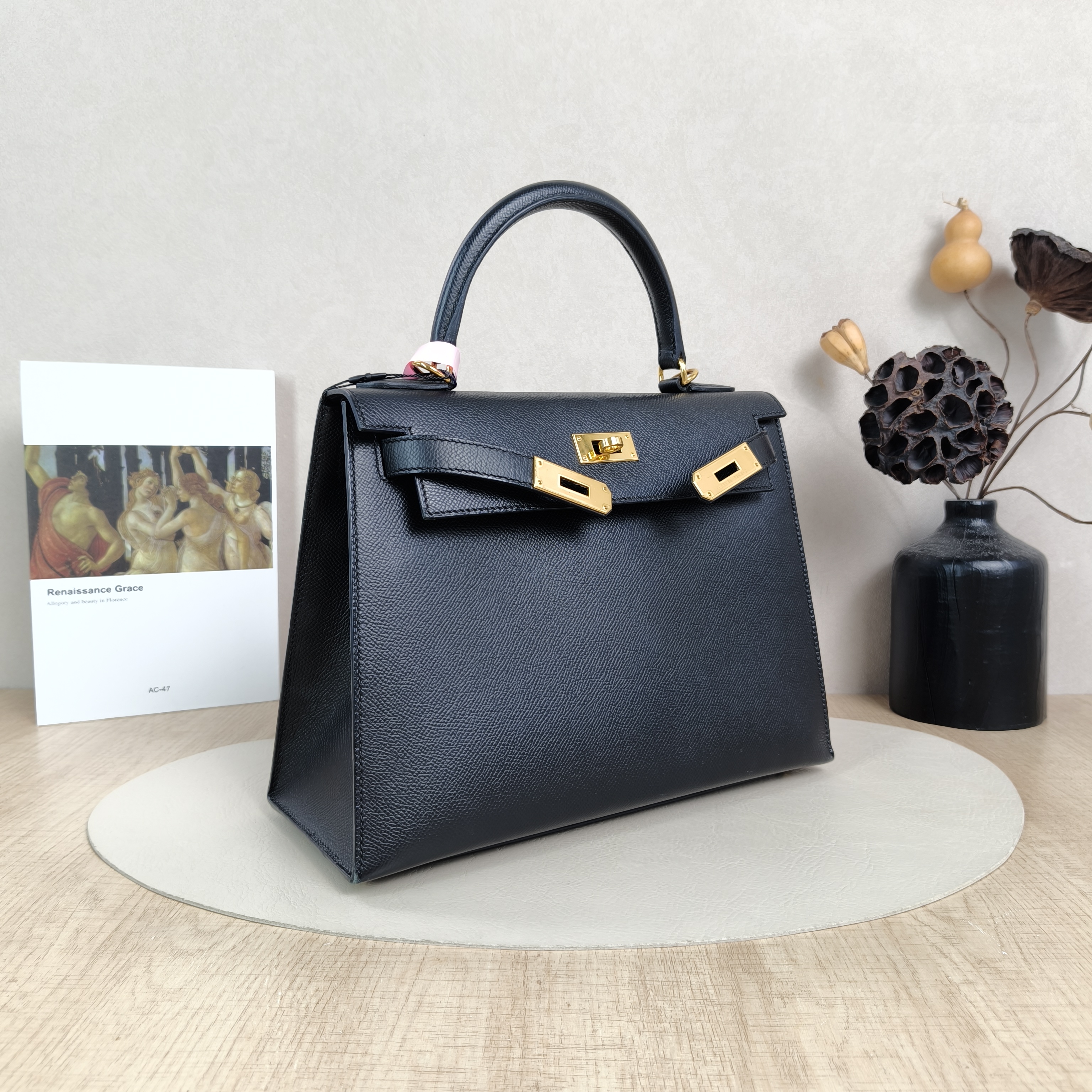 Hermès Shoulder Bag Kelly 28 Gold-Tone Hardware Black Epsom Calfskin Medium28 × 10 × 22 cm — cover view 2 of 6