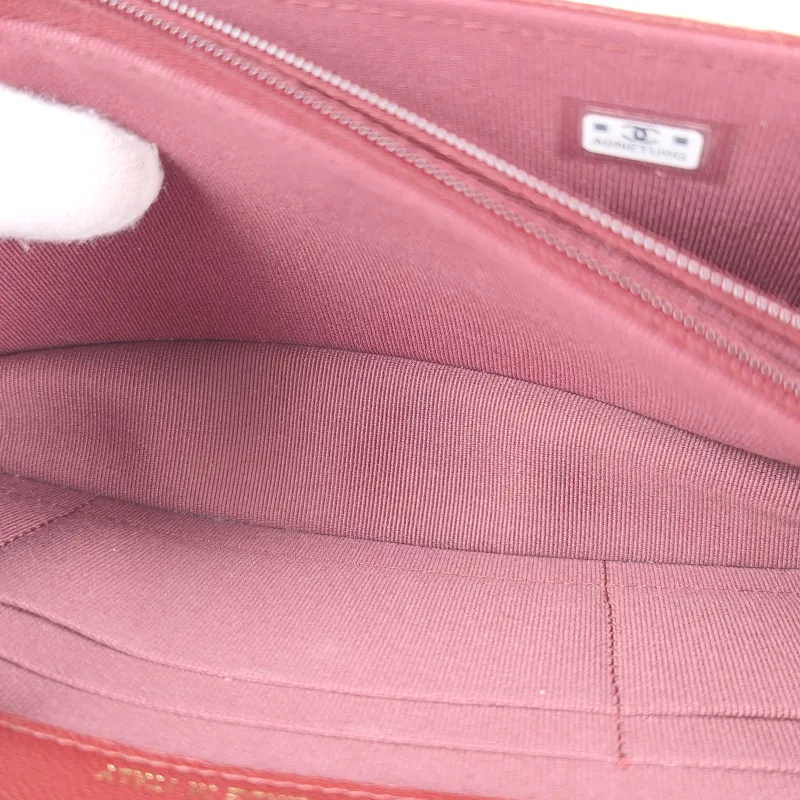 Chanel Crossbody Bag C woc Burgundy Lambskinmini19.2 × 3.5 × 12.3 cm — detail view 4 of 15