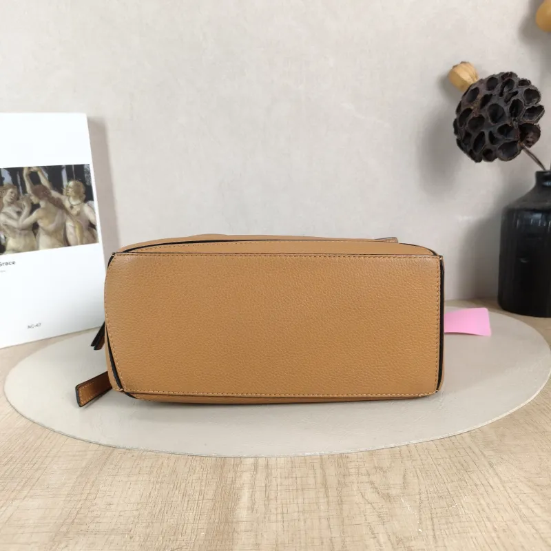 LOEWE Crossbody Bag Puzzle Caramel CC alfskin Small 24 × 10.5 × 16.5 cm — cover view 4 of 6