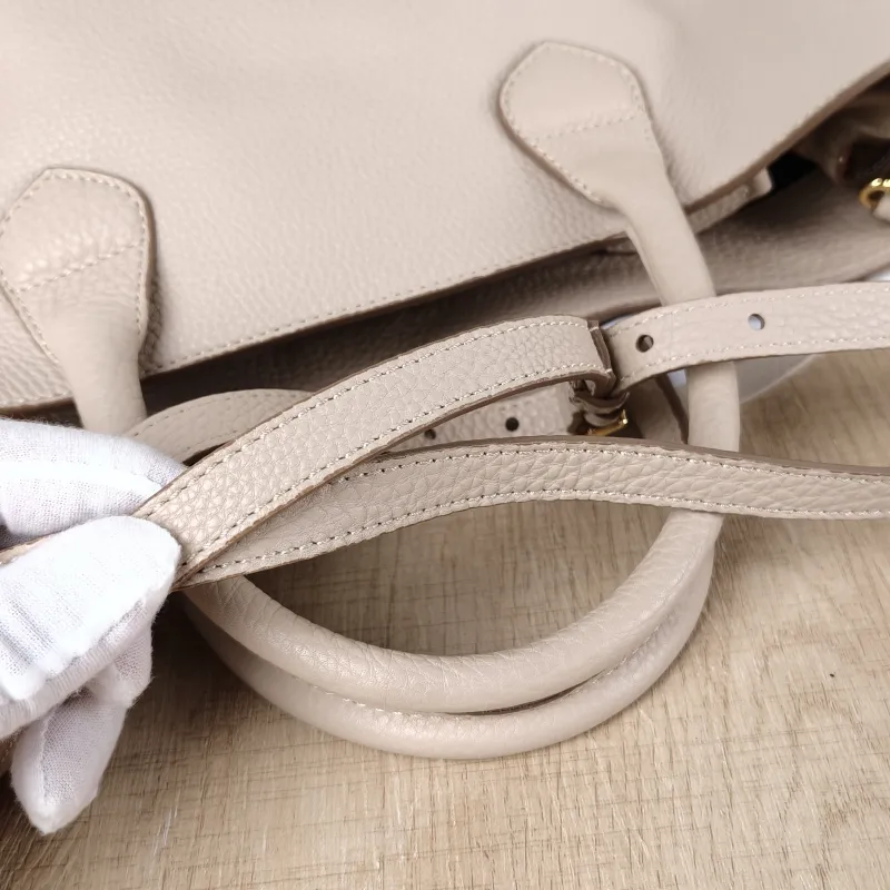 BURBERRY Top Handle Bag Beige Calfskin，Canvas 41 × 15 × 27 cm — detail view 4 of 11