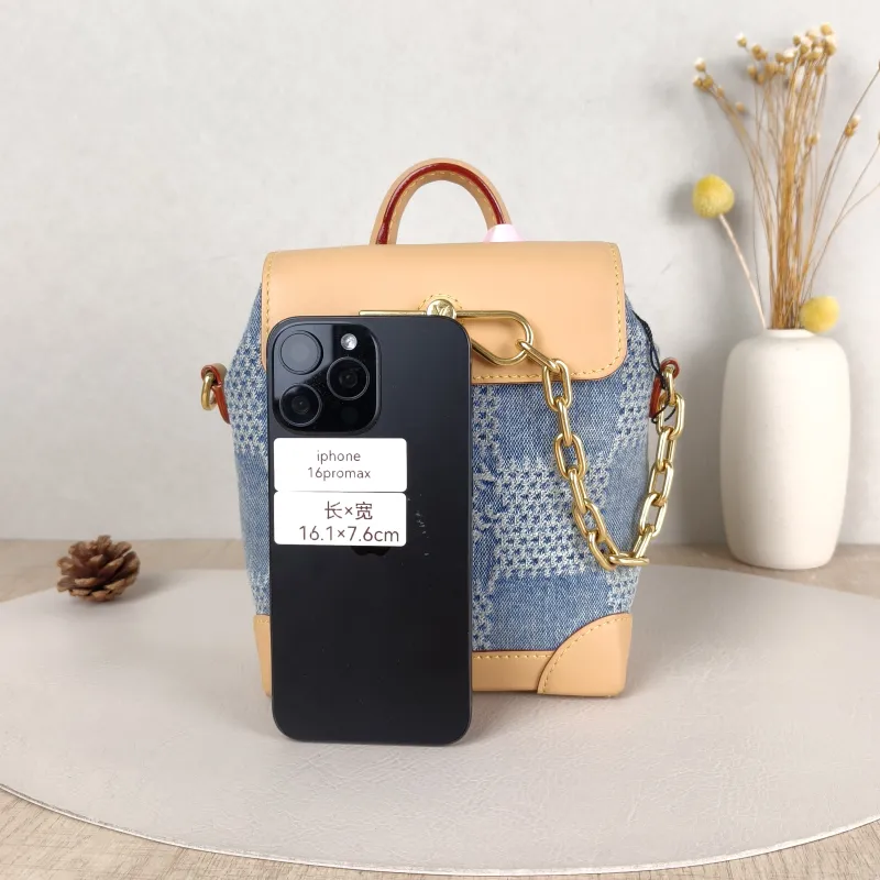 Louis Vuitton Shoulder Bag Nano Steamer Shoulder Bag Blue nano 15 × 7 × 18 cm — cover view 4 of 5