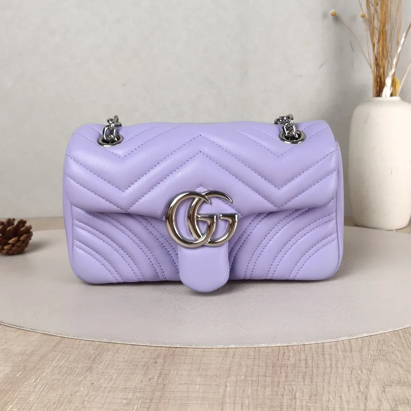 GUCCI Crossbody Bag GG Marmont Small Marmont 22 Lambskin Small 22 × 6 × 13 cm