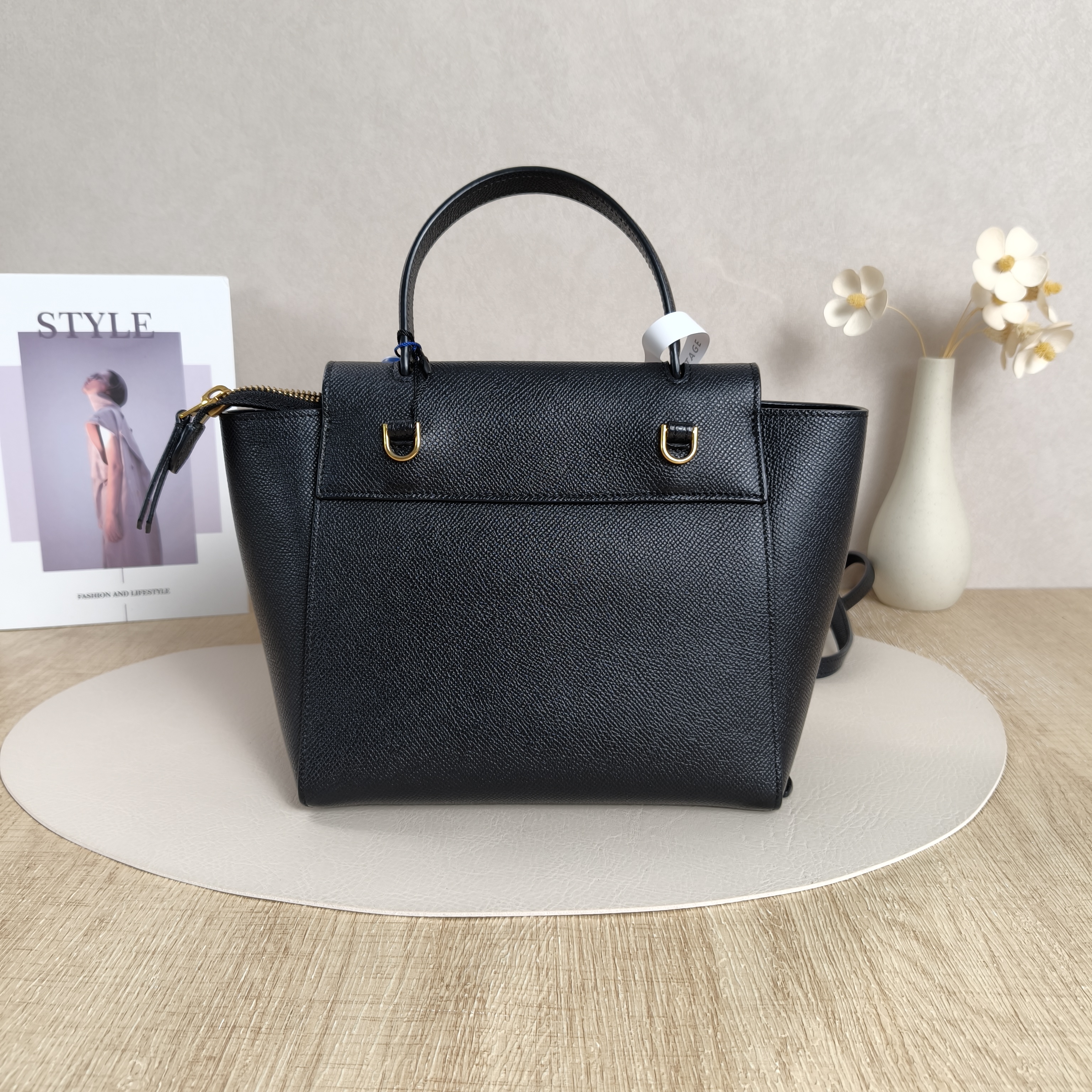 CELINE Shoulder Bag Belt Nano Black CC alfskin Small20 × 10 × 20 cm — cover view 4 of 10