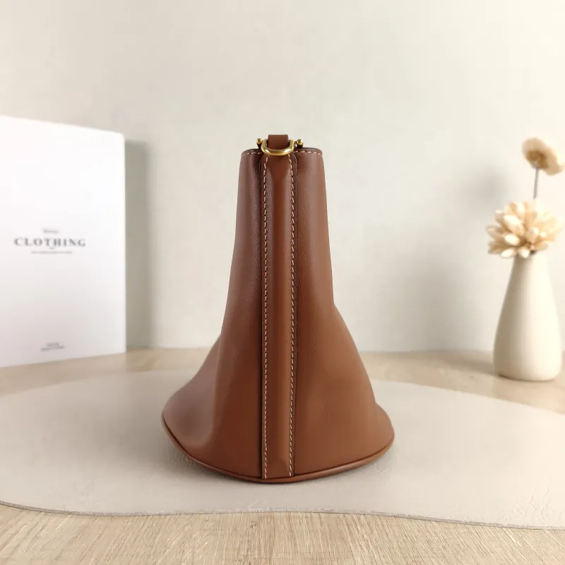 CELINE Crossbody Bag Teen Bucket 16 Bucket Bag Caramel Calfskin Small 16 × 16 × 18 cm — detail view 9 of 10