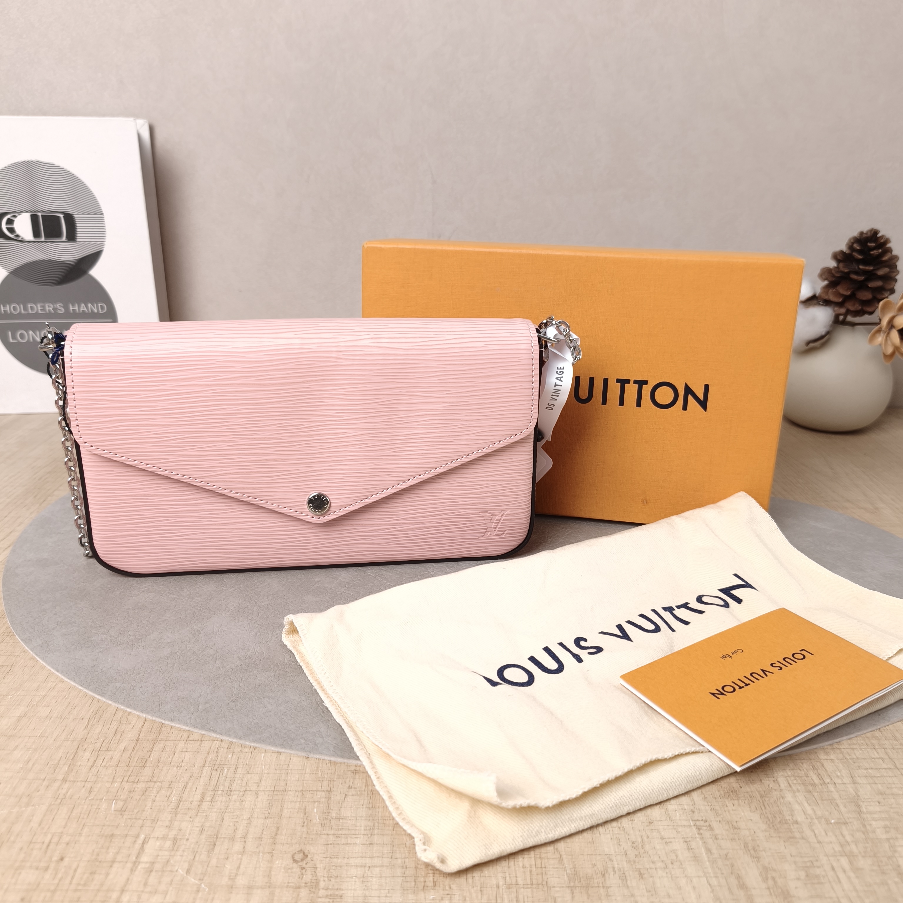 Louis Vuitton Crossbody Bag Pochette Félicie Epi Embossed Calfskin Small21 × 3 × 12 cm — cover view 5 of 6