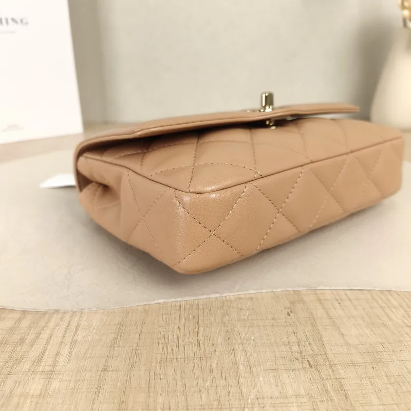 Chanel Crossbody Bag Crossbody Bag Taupe Calfskin One Size20 × 3.5 × 14 cm — detail view 11 of 15