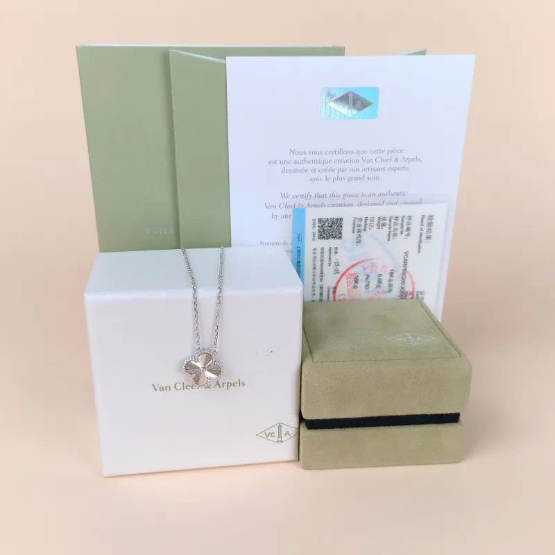 Van Cleef & Arpels Necklace Alhambra Alhambra Collection Necklace White Gold White Gold 18KW hite Gold Vintage Small 42cm — cover view 5 of 9