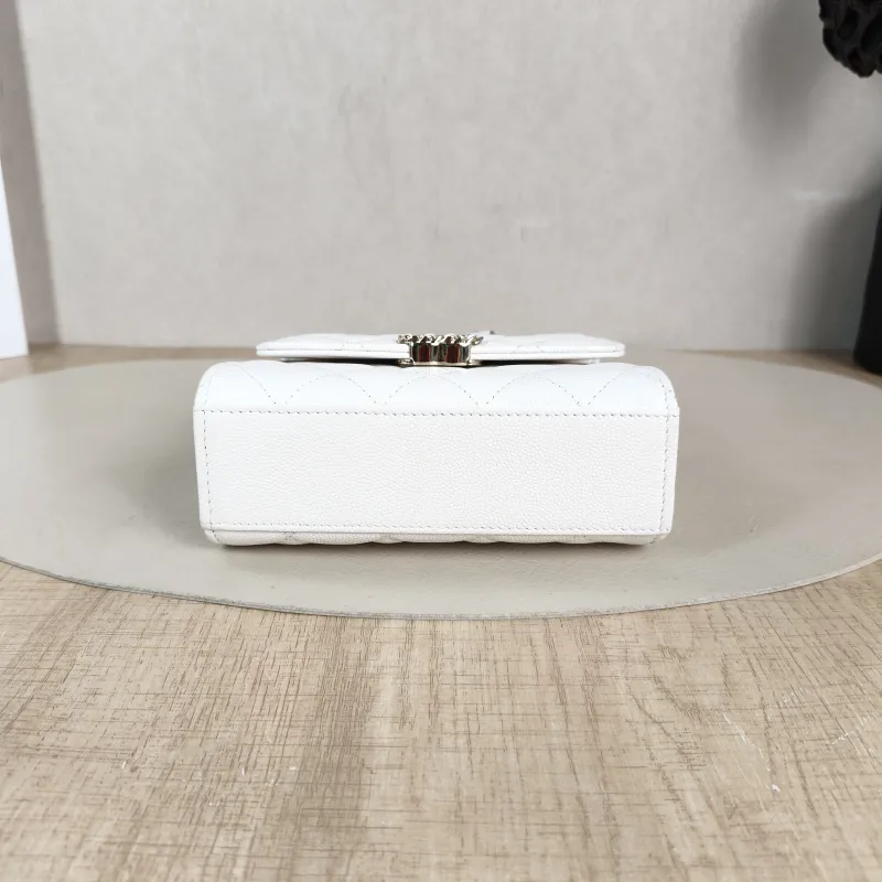 Chanel Crossbody Bag kelly White Grained Calfskin nano 15 × 5 × 11 cm — cover view 4 of 5